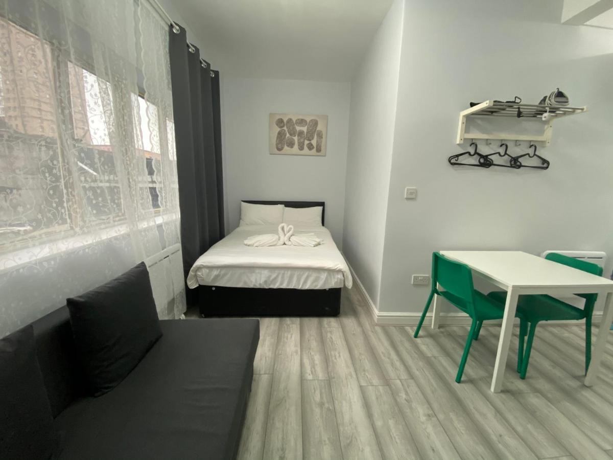 Comfortable - Cosy - Budget Studios In City Center Londra Dış mekan fotoğraf