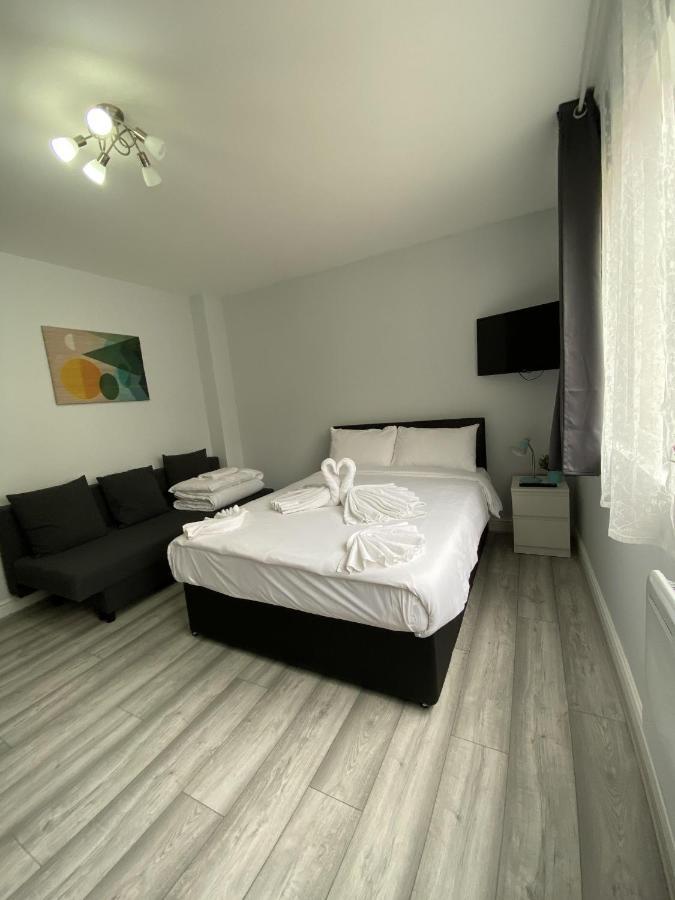 Comfortable - Cosy - Budget Studios In City Center Londra Dış mekan fotoğraf