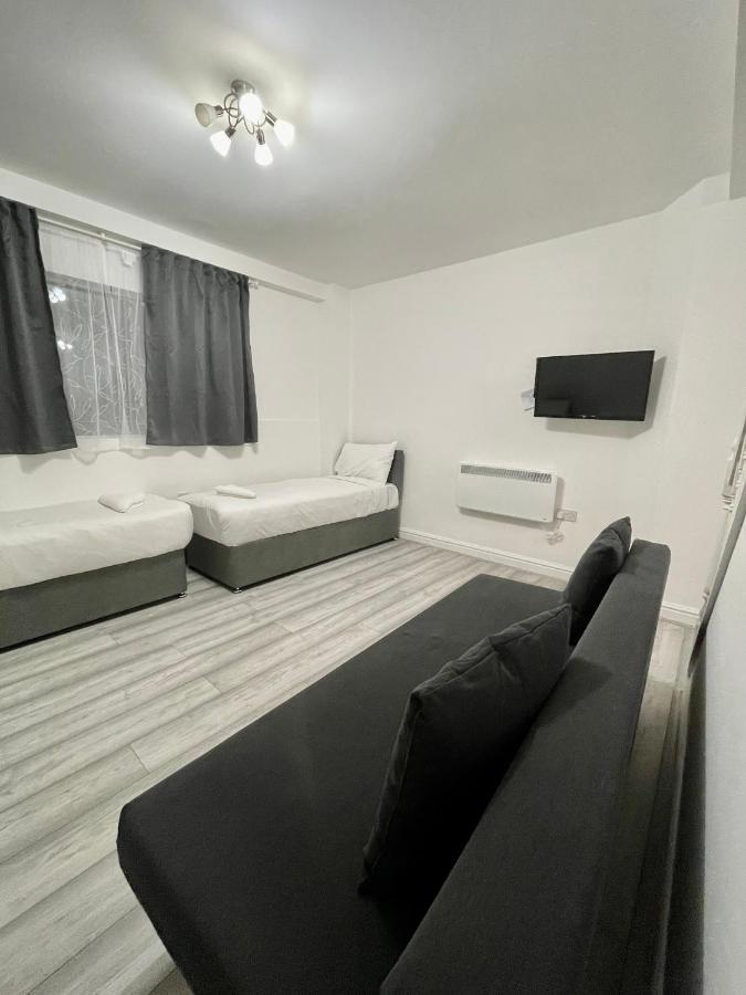 Comfortable - Cosy - Budget Studios In City Center Londra Dış mekan fotoğraf
