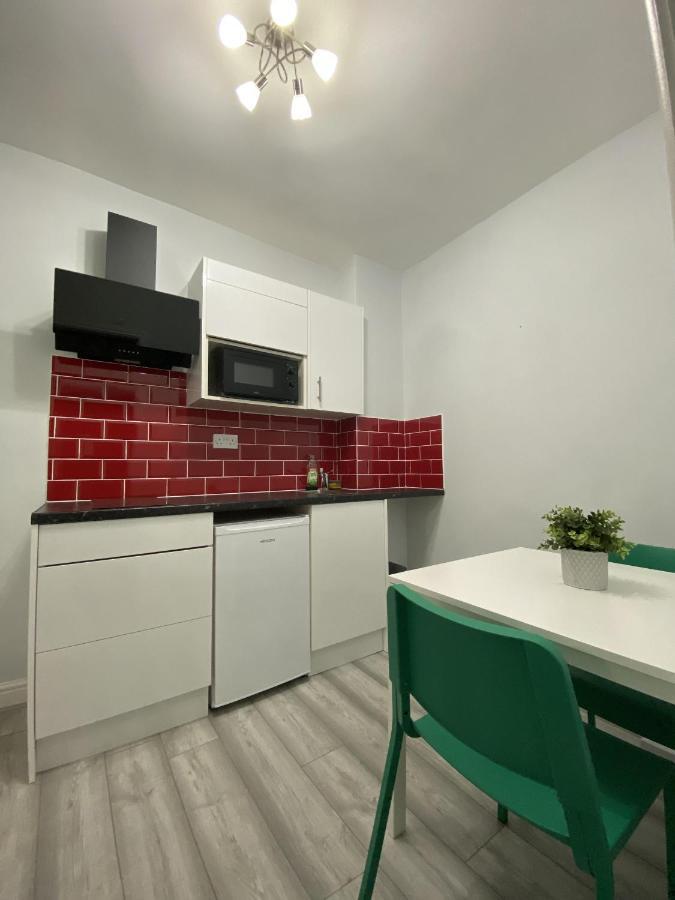 Comfortable - Cosy - Budget Studios In City Center Londra Dış mekan fotoğraf
