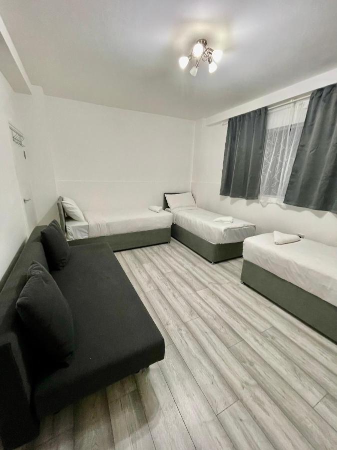 Comfortable - Cosy - Budget Studios In City Center Londra Dış mekan fotoğraf