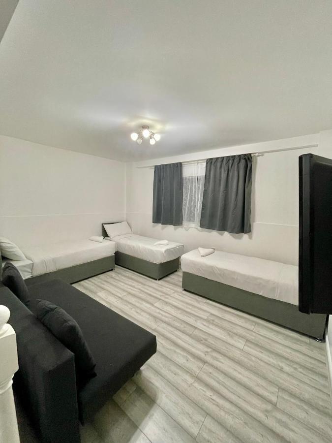 Comfortable - Cosy - Budget Studios In City Center Londra Dış mekan fotoğraf