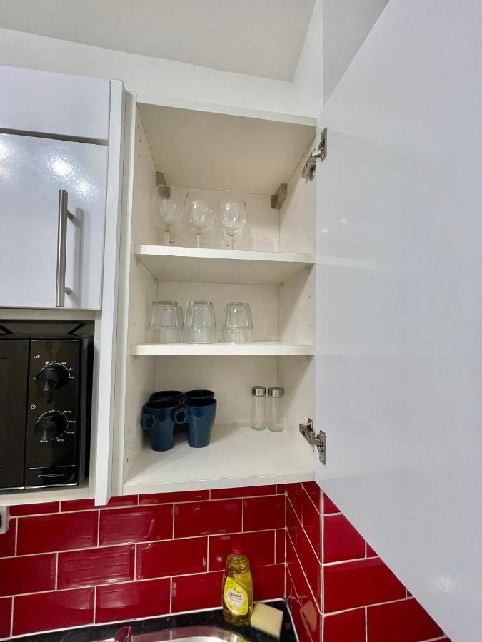 Comfortable - Cosy - Budget Studios In City Center Londra Dış mekan fotoğraf