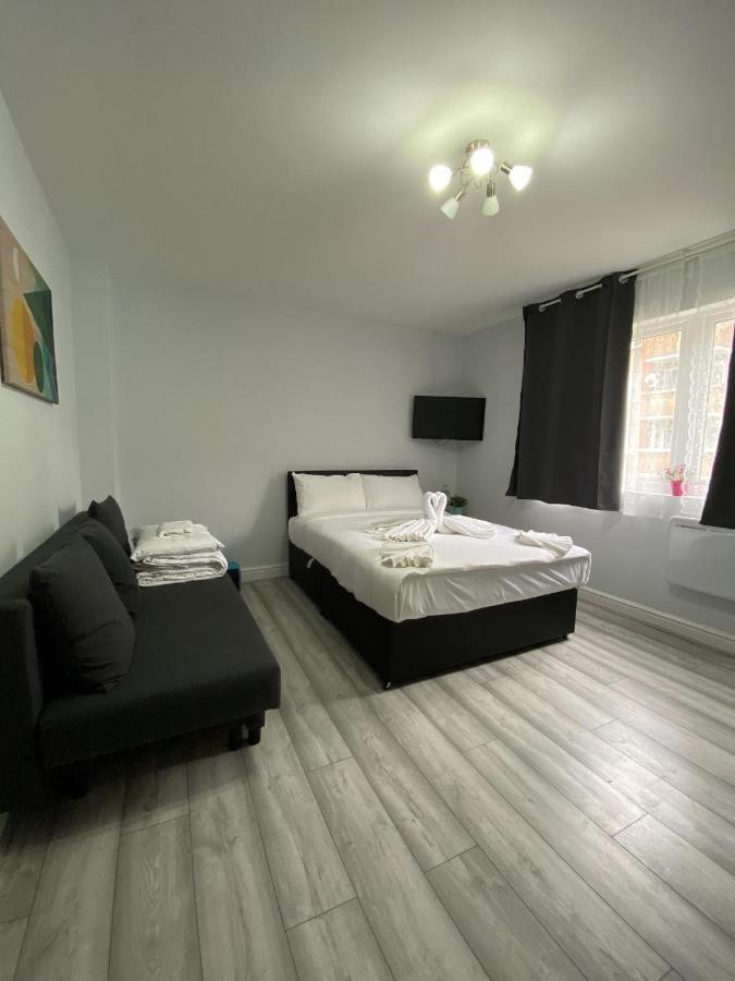 Comfortable - Cosy - Budget Studios In City Center Londra Dış mekan fotoğraf