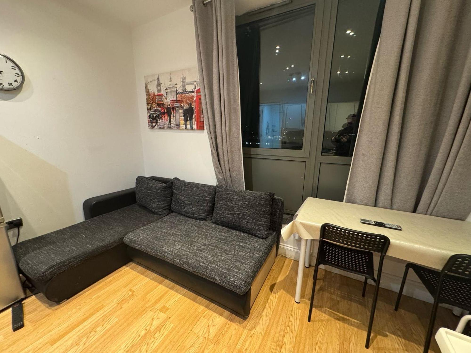 Comfortable - Cosy - Budget Studios In City Center Londra Dış mekan fotoğraf