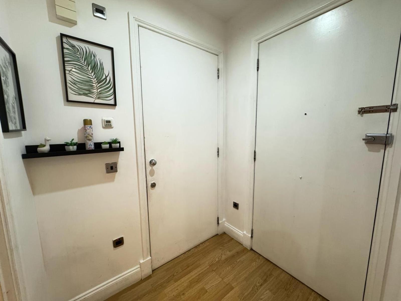 Comfortable - Cosy - Budget Studios In City Center Londra Dış mekan fotoğraf