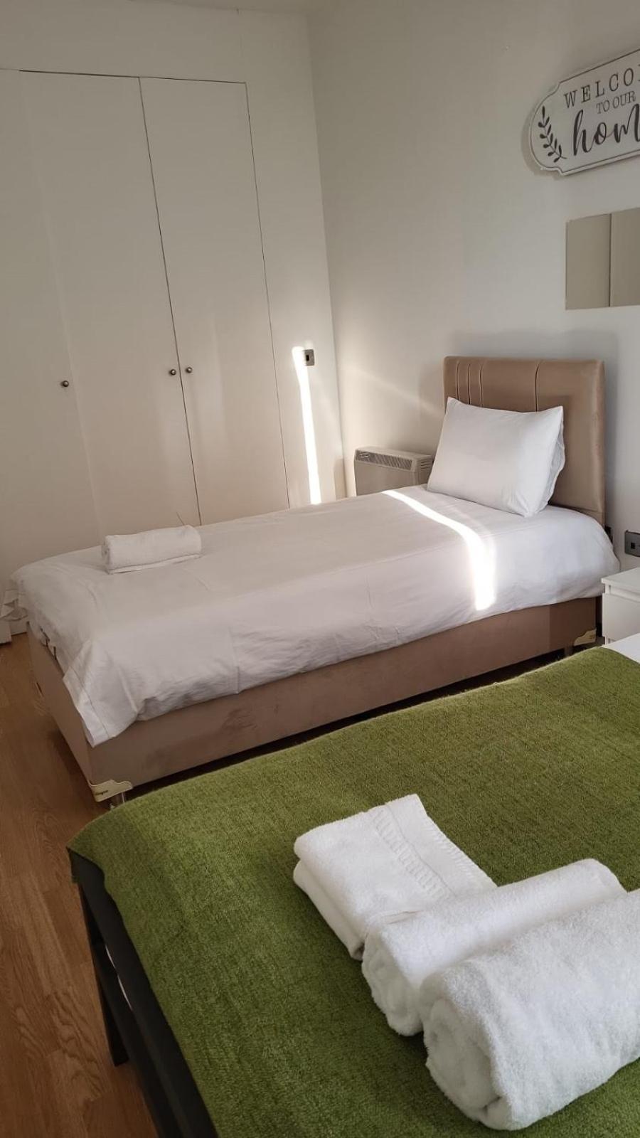 Comfortable - Cosy - Budget Studios In City Center Londra Dış mekan fotoğraf